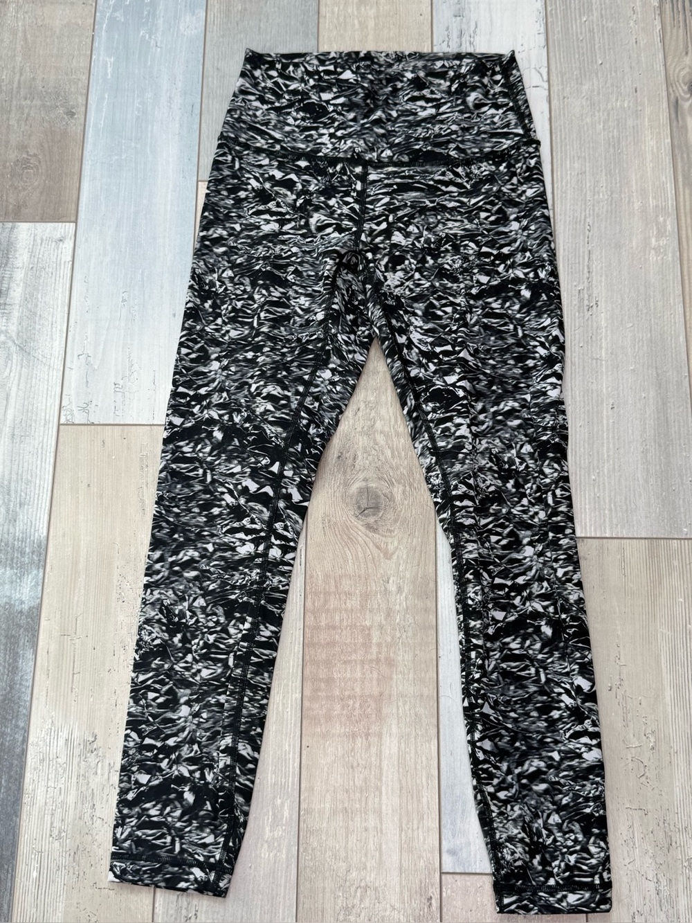 Lululemon Wunder Under Hi-Rise Tight 28" Liquid Platinum Alpine White Multi Sz 6